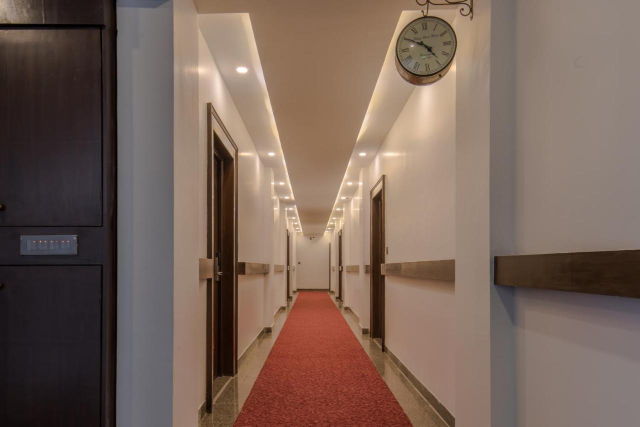 Mourya Hotel Siddharthanagar Exterior photo